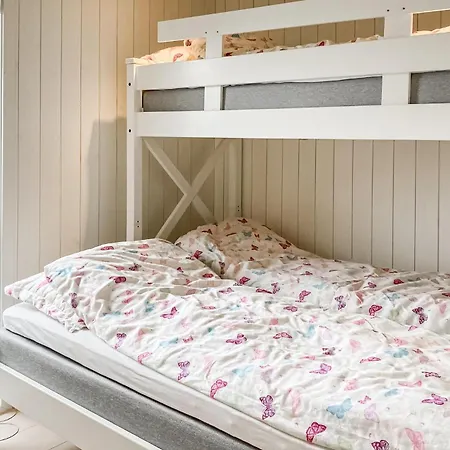 Lovely In Сasa de vacaciones Valldal